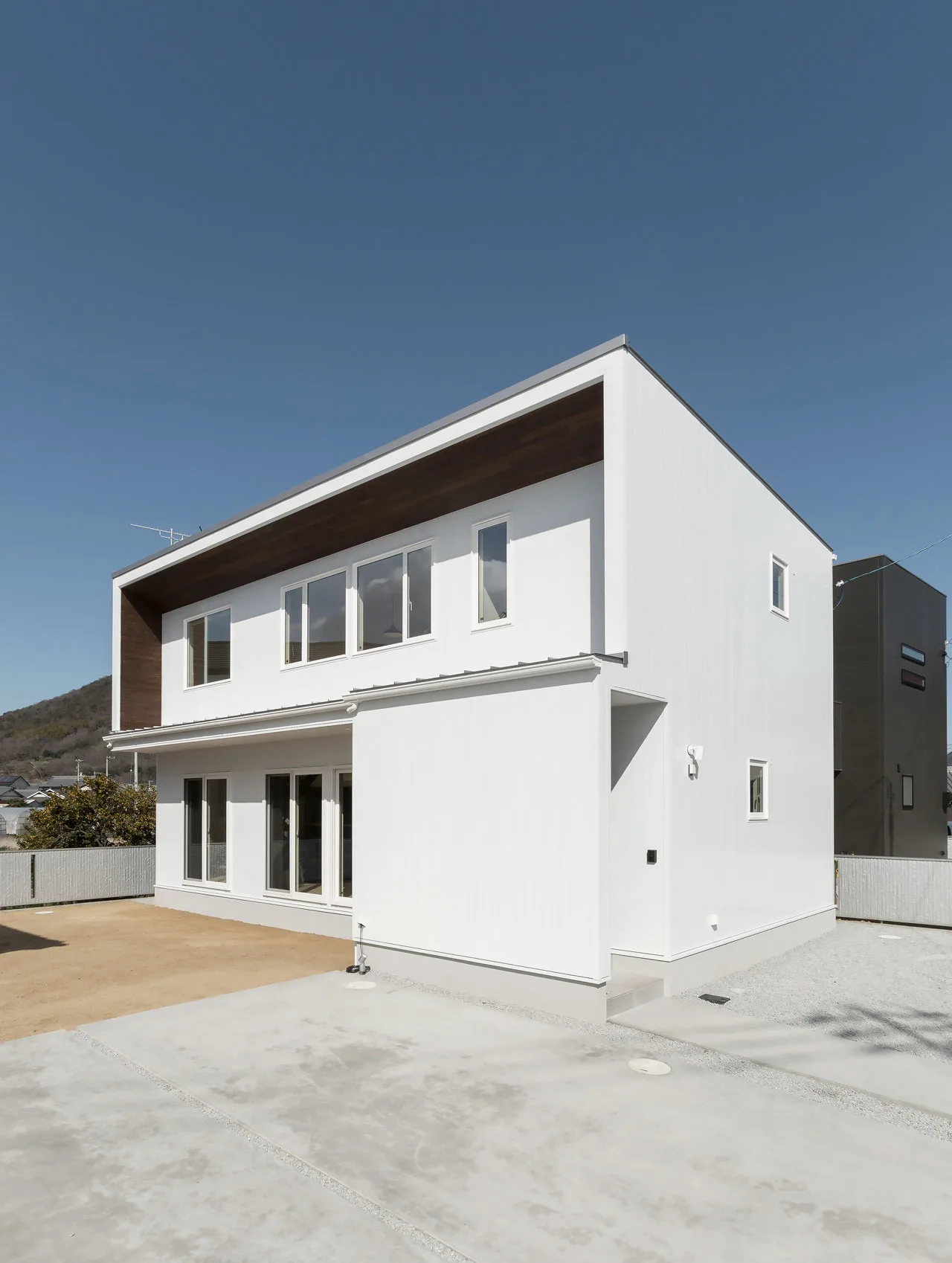 KK2 HOUSE